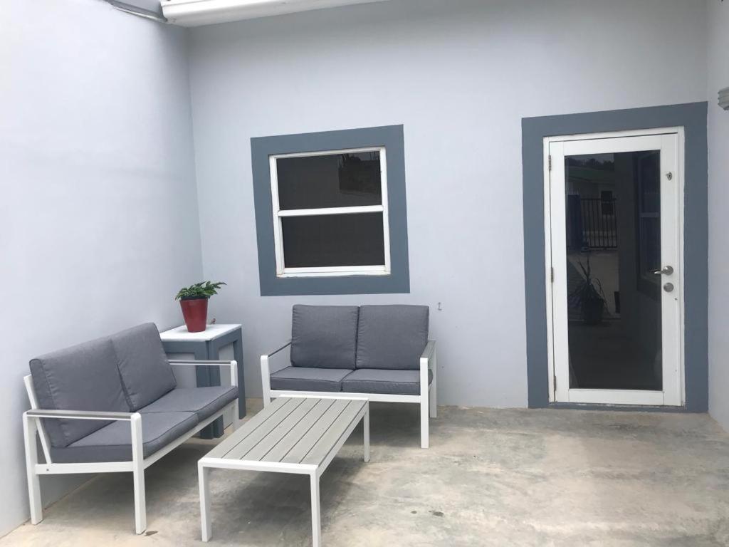 Villa Susanna 3 Bedroom 2 Bathroom House Sleeps 6Plus Willemstad Exteriör bild